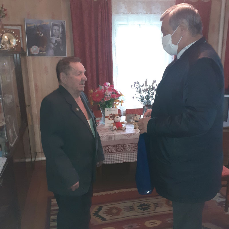 Поздравляем с 75-летием Великой Победы!